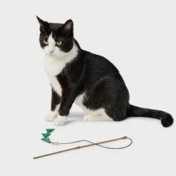 26" Tree Cat Wand Toy - Boots & Barkley™