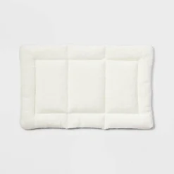 Filled Tri-fold Crate Dog Mat - Boots & Barkley™ -Boots & Barkley GUEST b7edf588 8a5f 49a2 aa31 95b51c0f33d5