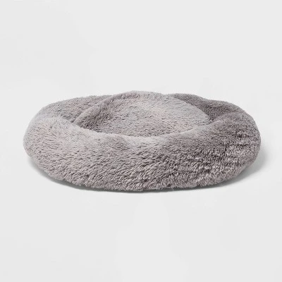 Super Plush Cuddler Round Dog Bed - Gray - Boots & Barkley™ 4 Super Plush Cuddler Round Dog Bed - Gray - Boots & Barkley™ - Image 4